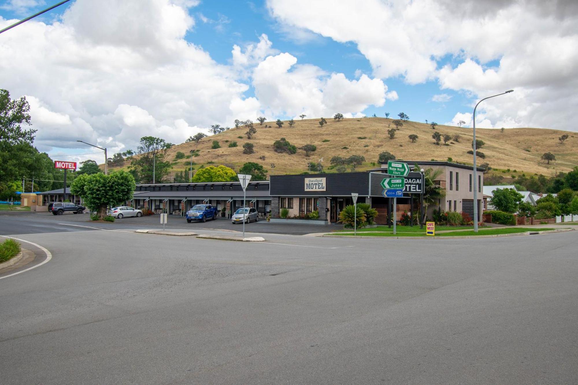 Gundagai Motel Екстериор снимка
