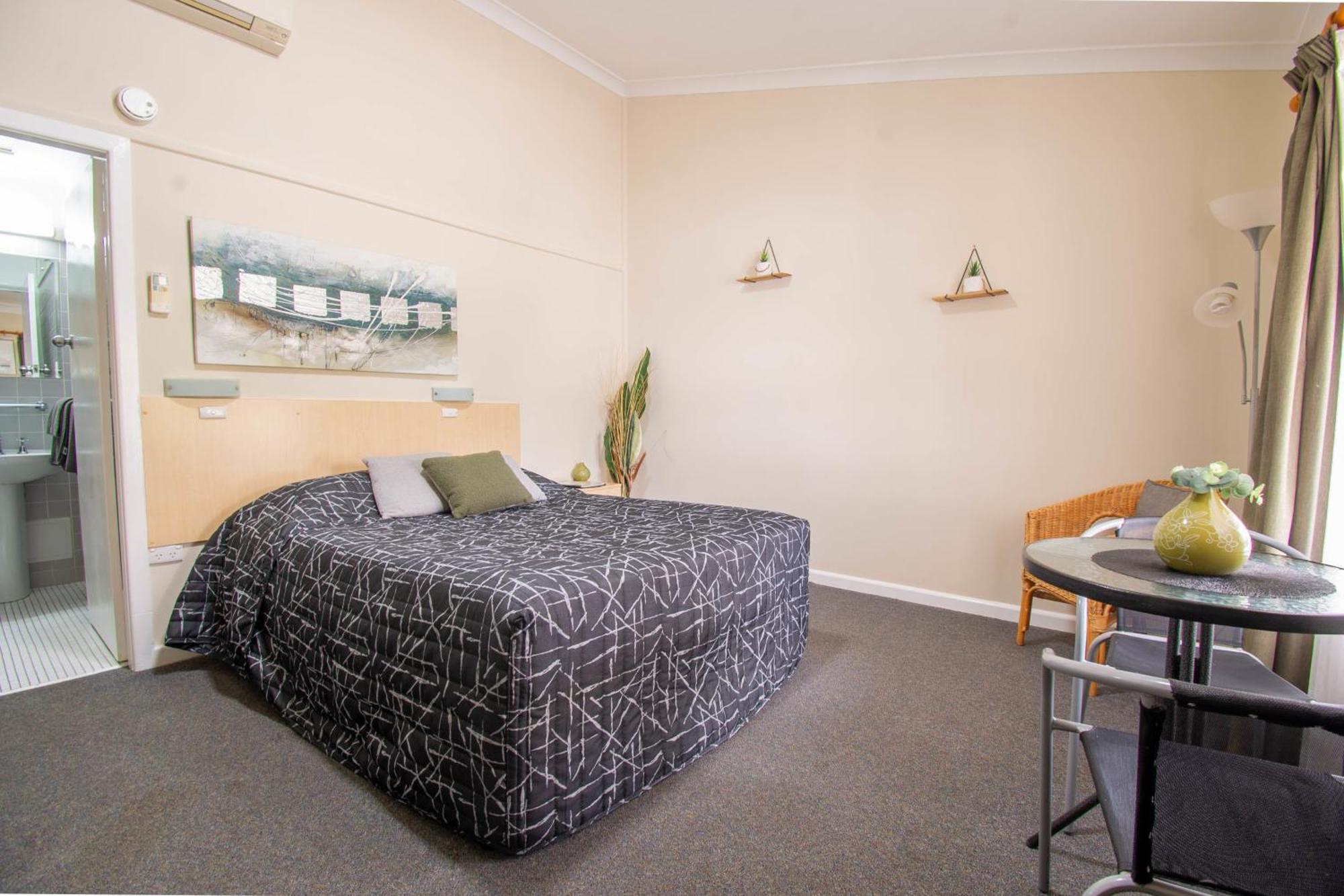 Gundagai Motel Екстериор снимка